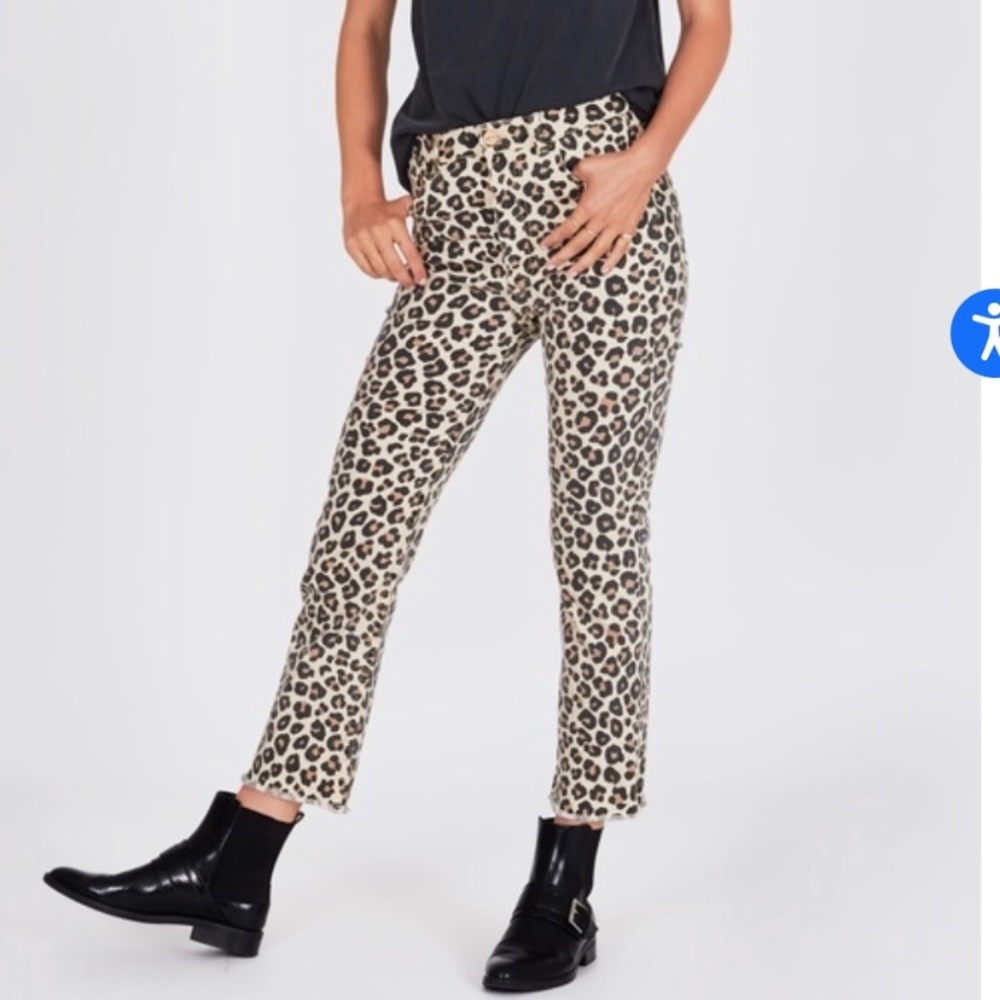 AMUSE SOCIETY CROPPED LEOPARD JEANS
